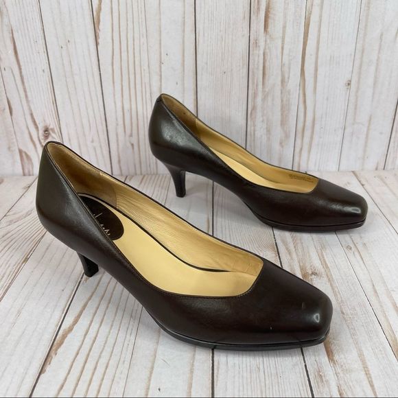 Cole Haan Kitten Heels Size 8 Brown Leather Pumps LD26437 Air Technology